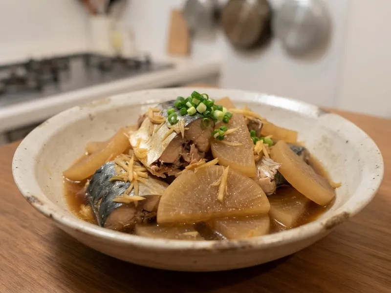 さば缶と大根のしょうが煮